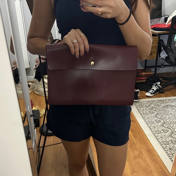 Elegant Burgundy Clutch/Organizer - Picture 5 of 6
